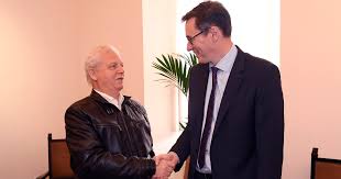 Jun 17, 2021 · tüttő kata elmondta: Tarlos Istvan Magyar Hang