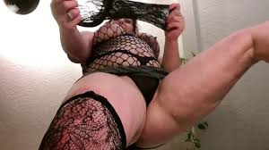 473 Grahams first assworship custom from amazingly hot mature Dawn1962skye  see me all of me