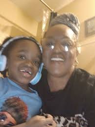 Introduction of a jazz trombone player and his mom