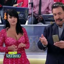 Valentina Francavilla, ex-assistente de Ratinho, mostra mudança no corpo e  fala sobre preconceito | Famosos | gshow