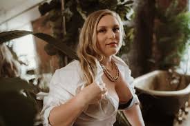 A Tryst With Santa Rosa Escort Sarah Gold