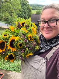 Meet the farmer Friday! Hallelu! (Drag Race reference anyone?) My name is  Tabitha, and I am the primary grower here at Forest Ridge Farmstead. I'm a  longtime gardener (and rose addict) who