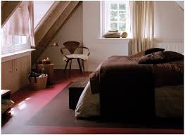 5 Ways To Cover Up A Crappy Rental Apartment Floor Temporary Flooring Bedroom Flooring Residential Flooring