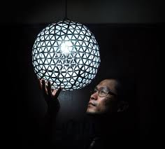 Lampu hias bentuk nanas dari botol plastik bekas. 8 Ide Kreatif Membuat Lampu Dari Barang Barang Bekas Mobgenic