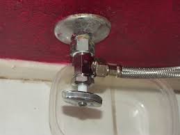 Removing copper crimp and stainless steel clamp rings from pex tubing makes it possible to reuse pex fittings. Removing Brass Ferrule From Copper Pipe Diy Home Improvement Forum