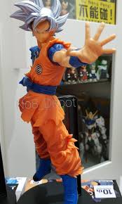 In early fall of 2018, super dragon ball heroes introduced a new series, the universe mission, which updated the battle u.i. Super Dragon Ball Heroes Sdbh 10th Anniversary Goku Ui Ui Sign Toys Games Action Figures Collectibles On Carousell