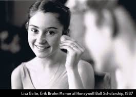 Lisa Bolte's Instagram, Twitter & Facebook