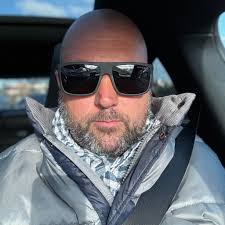 Anyone selling claddagh earrings