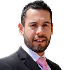 Esteban Ochoa's Instagram, Twitter & Facebook