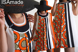 By skullcro · june 11, 2018. Robe Trapeze Graphique Blanc Ecru Imprime Wax Africain Avant Gardiste Design Optique Orange Noir Robe Par Isamade Mode Africaine Mode Robe Africaine
