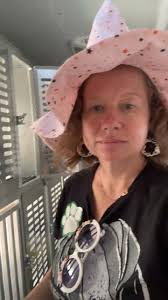 Have you ever seen a cat treadmill? Scarlett loves to go for a morning run!  Want to adopt a jogging cat? Visit www.animalrescuemobile.org to adopt  Scarlett or one of our other amazing