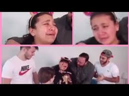 مفهوم الولاء والإخلاص للأصدقاء ليست مجرد كلمات فارغة بالنسبة للعديد من الروس. Ø´Ø§Ù‡Ø¯Ùˆ Ù„Ø­Ø¸Ø© ØµØ¯Ù…Ø© Ø¬Ù†Ù‰ Ù…Ù‚Ø¯Ø§Ø¯ ÙˆØ¥Ù†ÙØ¬Ø§Ø±Ù‡Ø§ Ø¨Ø§Ù„Ø¨ÙƒØ§Ø¡ Ùˆ ØªØ¹Ø±ÙÙˆ Ø¹Ù„Ù‰ Ø§Ù„Ø³Ø¨Ø¨ Youtube
