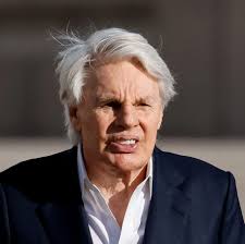 Ex-Abercrombie CEO Mike Jeffries unfit for trial