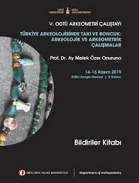 Ancient indian mythical epics relate heroes carrying conch shells. 2 Phase Iii Shells Clanculus Pharaonius Bead A And Complete Shell Download Scientific Diagram