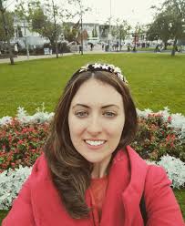 Sonya Moran's Instagram, Twitter & Facebook