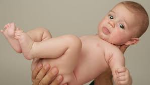 Von lateinisch vacca ‚kuh') genannt, ist die gabe eines impfstoffes mit dem ziel, vor einer (übertragbaren) krankheit zu schützen. Impfungen Furs Baby Und Kind Letsfamily