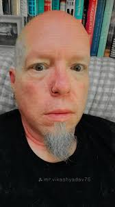 I'M WHEEZING AT THIS PART 🤣🤣 WHO ELSE WOULD IT BE , IF IT'S NOT FISCHL  🤣🤣