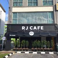 Lounge cafe — american dream. Rj Cafe 8 Tips