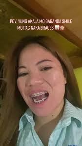 Layla Dentist Holder