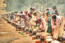 Attukal pongala ritual held at the attukal bhagavathy temple in trivandrum, kerala, is noted for the largest gathering of women in a single place on a single day in the world. 2020 Attukal Pongala Date For Leander Texas United States