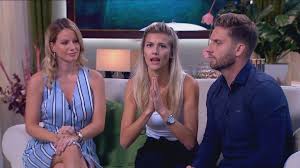 How can i contact weisz fanni's management team or agent details, and how do i get in touch directly? Utoljara Uzent Weisz Fanni Edesanyja Ezt Kerem Es Csondben Maradok Femcafe