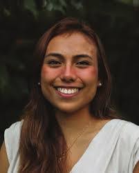 Lillian Contreras's Instagram, Twitter & Facebook