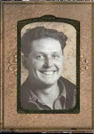 Rosetta Roper's Instagram, Twitter & Facebook