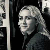 1600+ "Sjolander" profiles