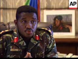 Oudat know d name of dis important Sierra leonean wae take pic wit d queen.