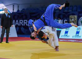 In turn, russian judo has influenced mainstream judo, with techniques such as the flying armbar being accepted into kodokan judo. A Legend Fighting To Keep Pace With The Changing Times Of Judo Ijf Org