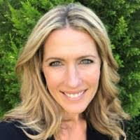 Laura Greenberg's Instagram, Twitter & Facebook