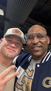 Yolanda Shackelford's Instagram, Twitter & Facebook