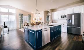 gray quartz countertops: 8 examples of