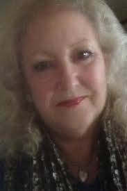 Ginger Reeves's Instagram, Twitter & Facebook