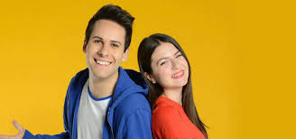 #me contro te #cagata pazzesca #ederlezi #antonella maisto #music #stefania #bambini #aitan. Me Contro Te Lui E Sofi Chi Sono Fidanzati Da Prima Del Successo Su Youtube