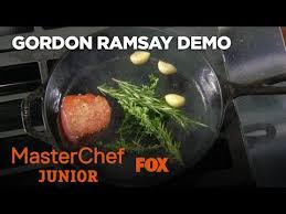 Gordon Ramsay Demonstrates How To Cook Filet Mignon Season 6 Ep 1 Masterchef Junior Youtube Gordon Ramsay Filet Mignon Recipes Gordon Ramsay Recipe