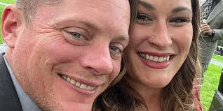 Stephanie Thatcher's Instagram, Twitter & Facebook