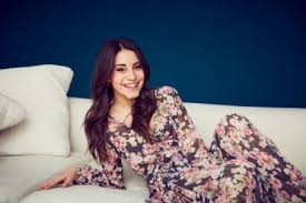 4 blocks 2017, 2019 / a grim berlin gang show about a boss who tries to go legal. Who Is Almila Bagriacik Dating Almila Bagriacik Boyfriend Husband