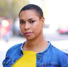 Ericka Ross's Instagram, Twitter & Facebook