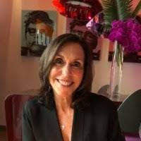 Marcie Weiss's Instagram, Twitter & Facebook