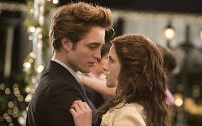 Um incidente na festa de aniversário de isabella bella swan (kristen stewart) faz com que edward. Doze Anos Depois Do Primeiro Filme Por Onde Andam Crepusculo Shotoe
