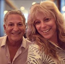 Hair done for this hot summer! Too short for me but Maya seems to 🩷 it!