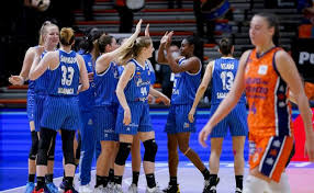 Los azulinos igualan a uno con el guadalcacín en un partido en que el que mejoran con los cambios y van de menos a más. Una Liga Femenina En 40 Minutos O 45 En Wurzburg Entre El Cb Avenida Y El Valencia Basket El Norte De Castilla