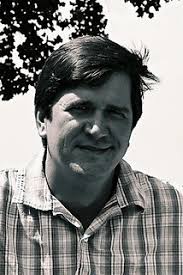 Robin Seale's Instagram, Twitter & Facebook