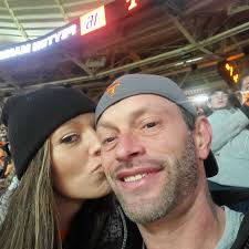 Investigators seized more than 3,000 counterfeit items, including handbags,  wallets, clothing items, jewelry, watches, and shoes.  https://www.wate.com/news/monroe-county-news/thousands-of-counterfeit-luxury-items-seized-in-madisonville-raid/?utm_medium  ...