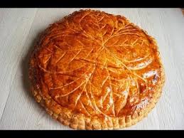 Galette Des Rois A La Frangipane Tres Facile A Faire Youtube Galette Des Rois Frangipane Galette Des Rois Galette Des Rois Au Nutella