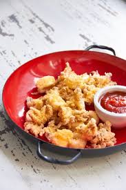 Fried Calamari Not An Every Day Recipe But My Goodness When You Are In The Mood There S Nothing Like A Good Plate Calamari Recipes Fried Calamari Calamari