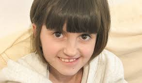 I genitori di Elena: "Grazie dell'affetto, non dimenticate il suo sorriso e  la ricerca"