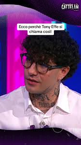 Jannik e Rocco Siffredi: un confronto sorprendente!