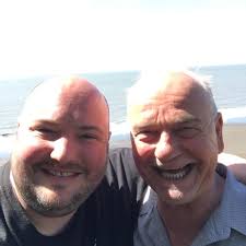 Is there an indoor do it yourself car detail area in Fairbanks, Alaska?